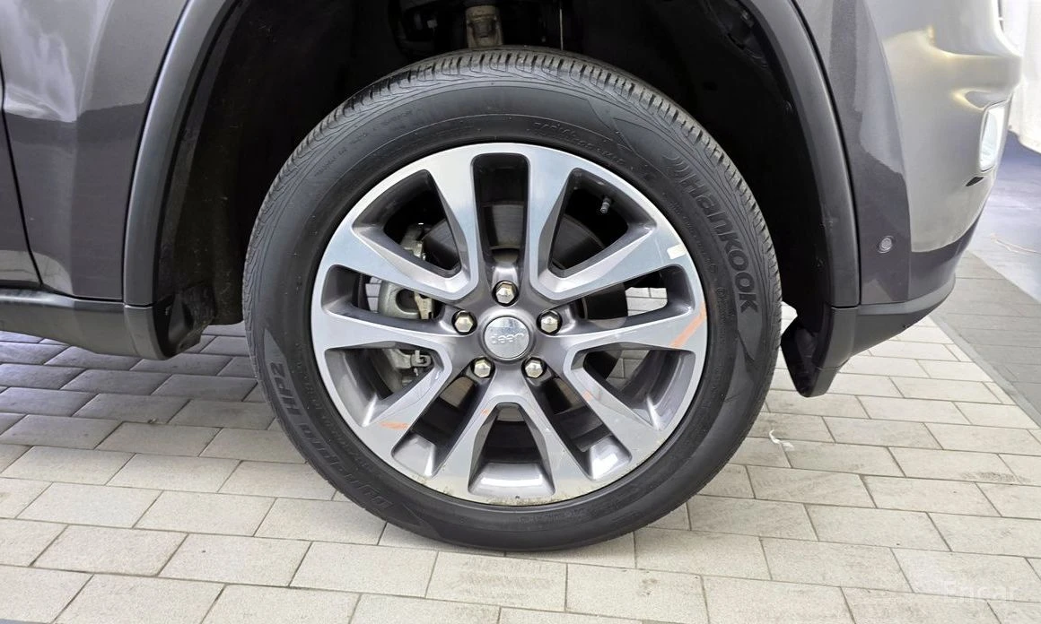 Jeep Grand Wagoneer  - изображение 5