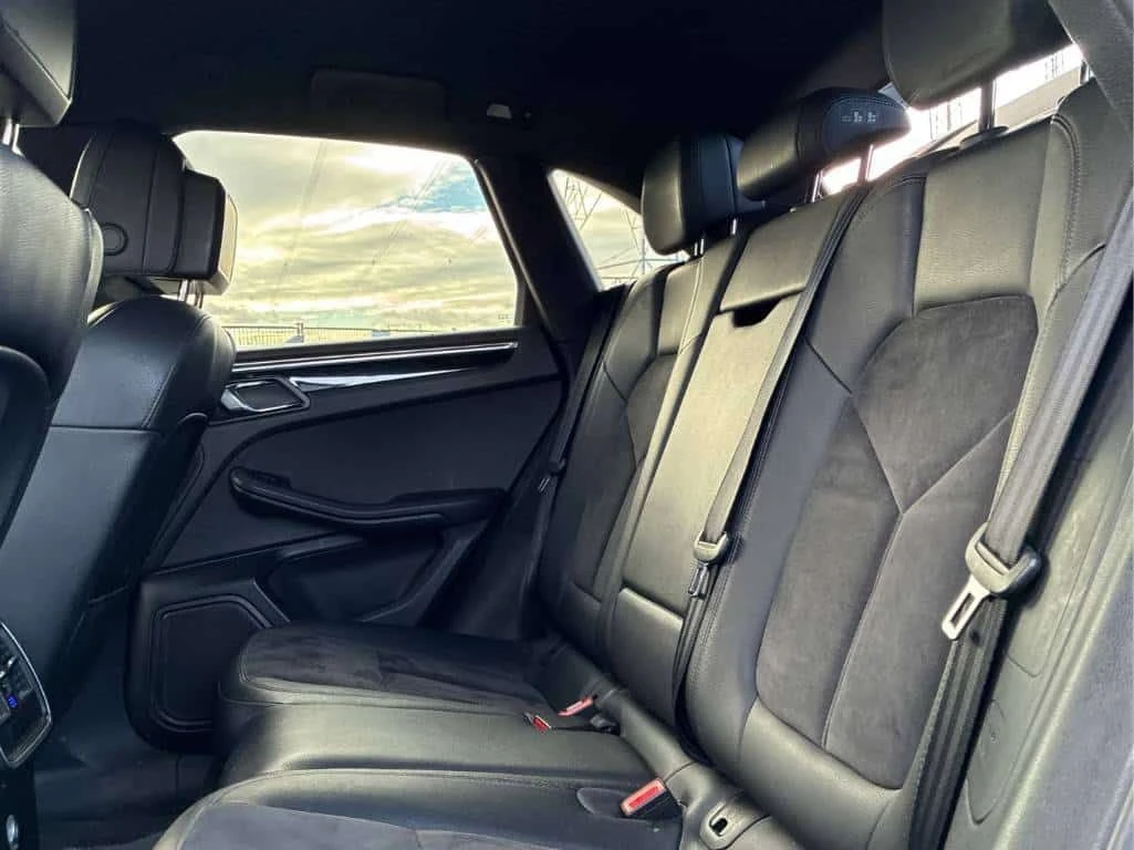 Porsche Macan * S * БЕЗ ЗАБЕЛЕЖКИ* ДВА КЛЮЧА * ПАНОРАМА*  - изображение 5