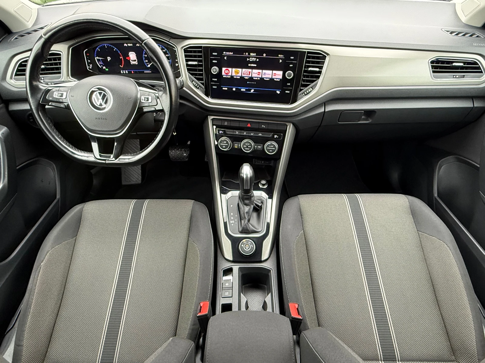 VW T-Roc 2.0TDI DSG 4x4 VIRTUAL CAMERA !! 100% ������ �� !! | Mobile.bg � ����������� 10