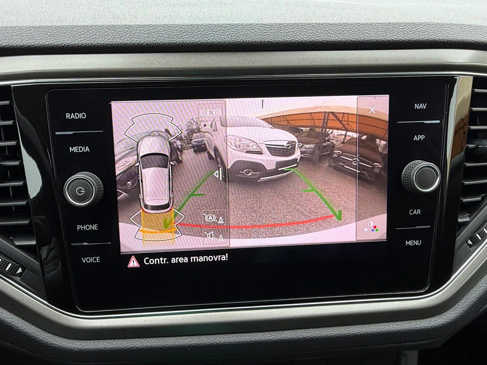 VW T-Roc 2.0TDI DSG 4x4 VIRTUAL CAMERA !! 100% ������ �� !! | Mobile.bg � ����������� 12