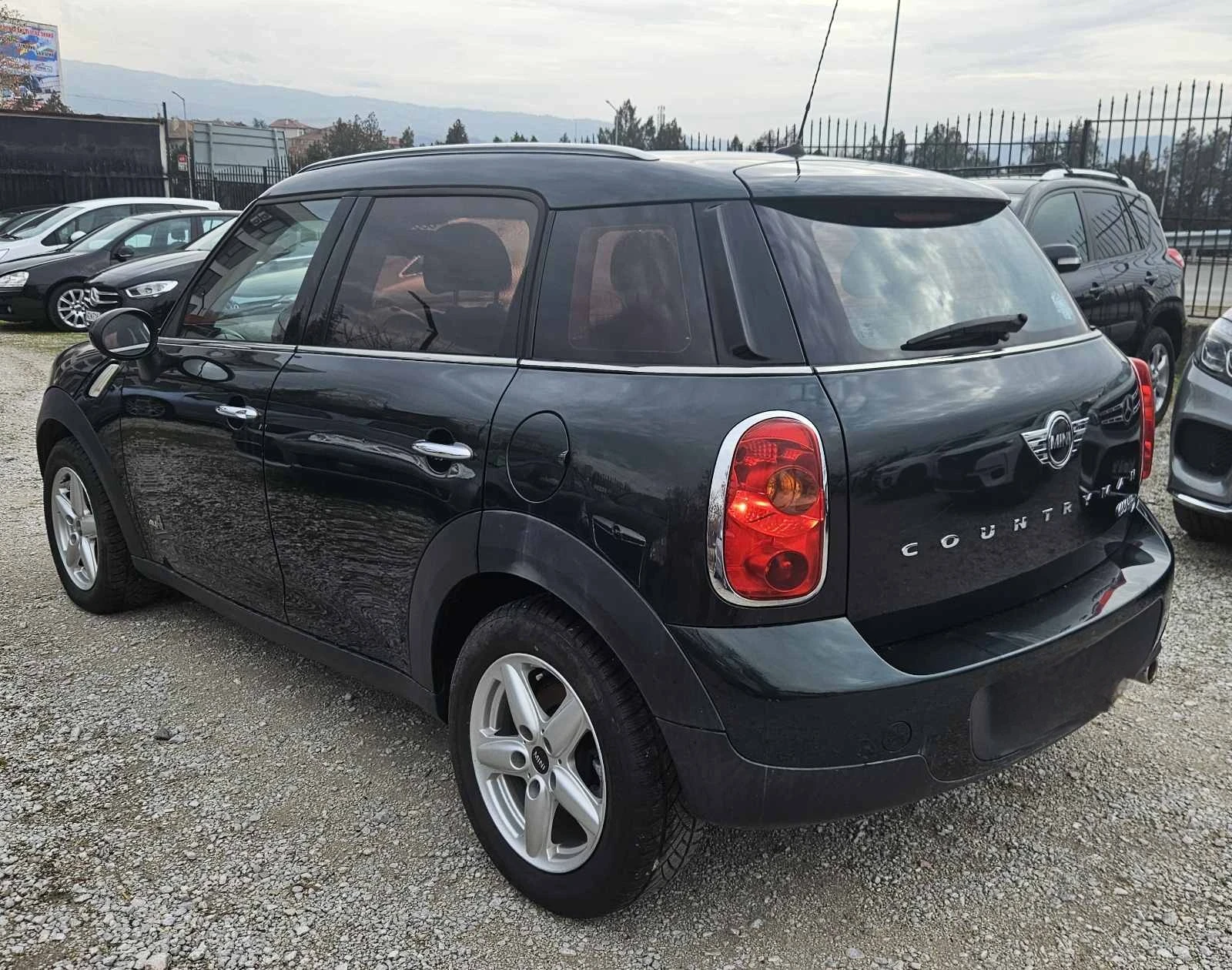 Mini Countryman, снимка 10 - Автомобили и джипове - 54271651