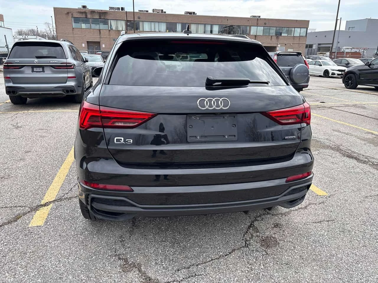 Audi Q3 | DISTRONIC | PROGRESSIV | ������� | CARFAX |  | Mobile.bg � ����������� 4