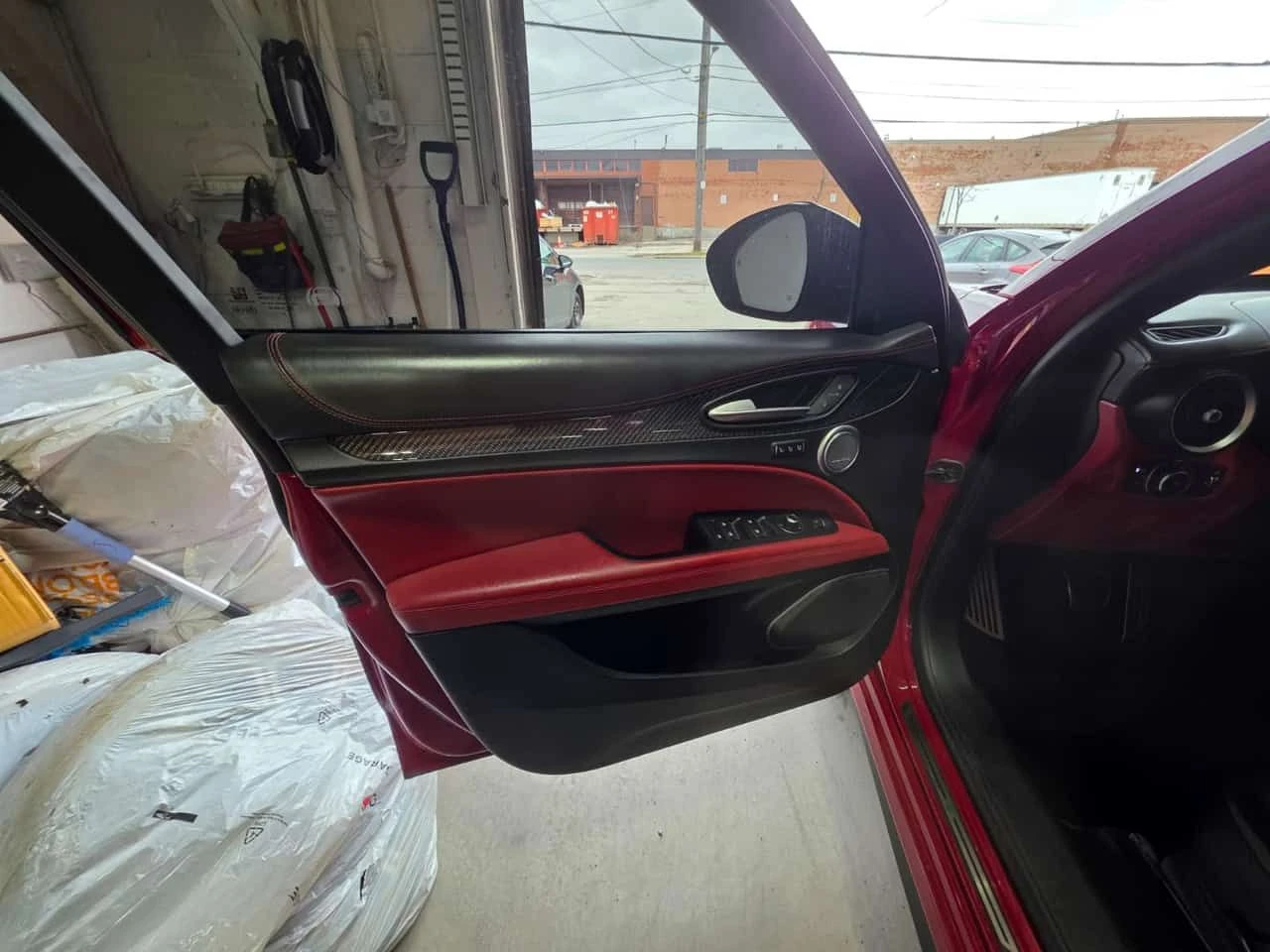 Alfa Romeo Stelvio * Quadrifoglio * CARFAX * ЦЕНА ДО БГ, снимка 14 - Автомобили и джипове - 54981498