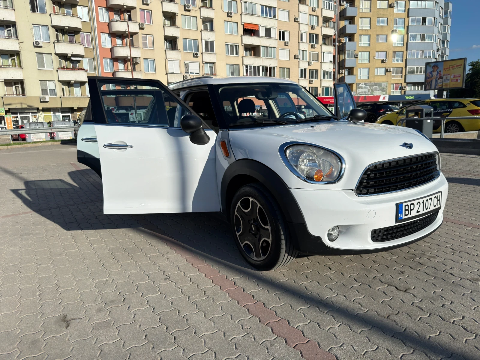 Mini Countryman, снимка 2 - Автомобили и джипове - 55164077