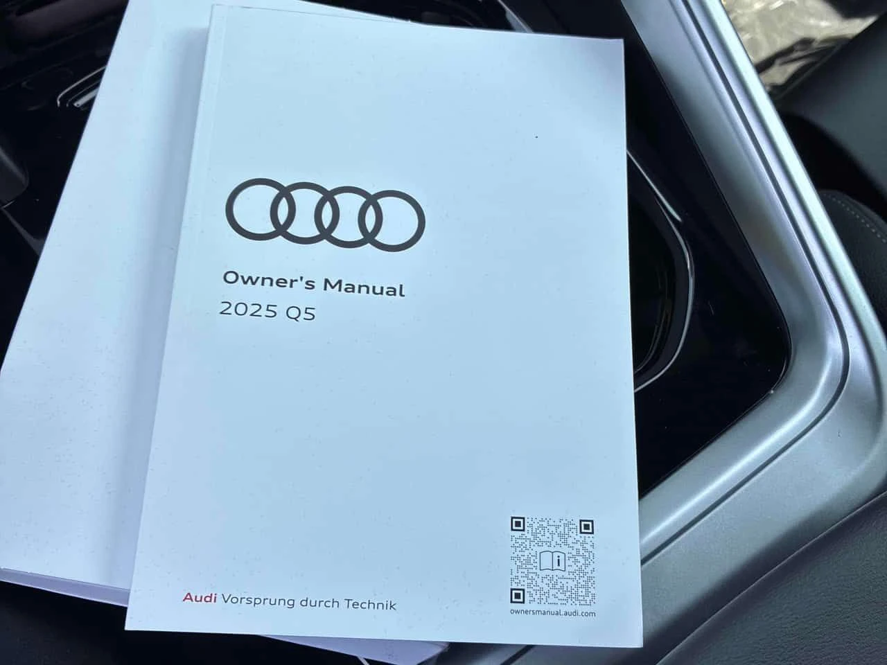 Audi Q5 Technik | CARFAX | АВТОКРЕДИТ БЕЗ ПЪРВОНАЧАЛНА , снимка 14 - Автомобили и джипове - 55593553