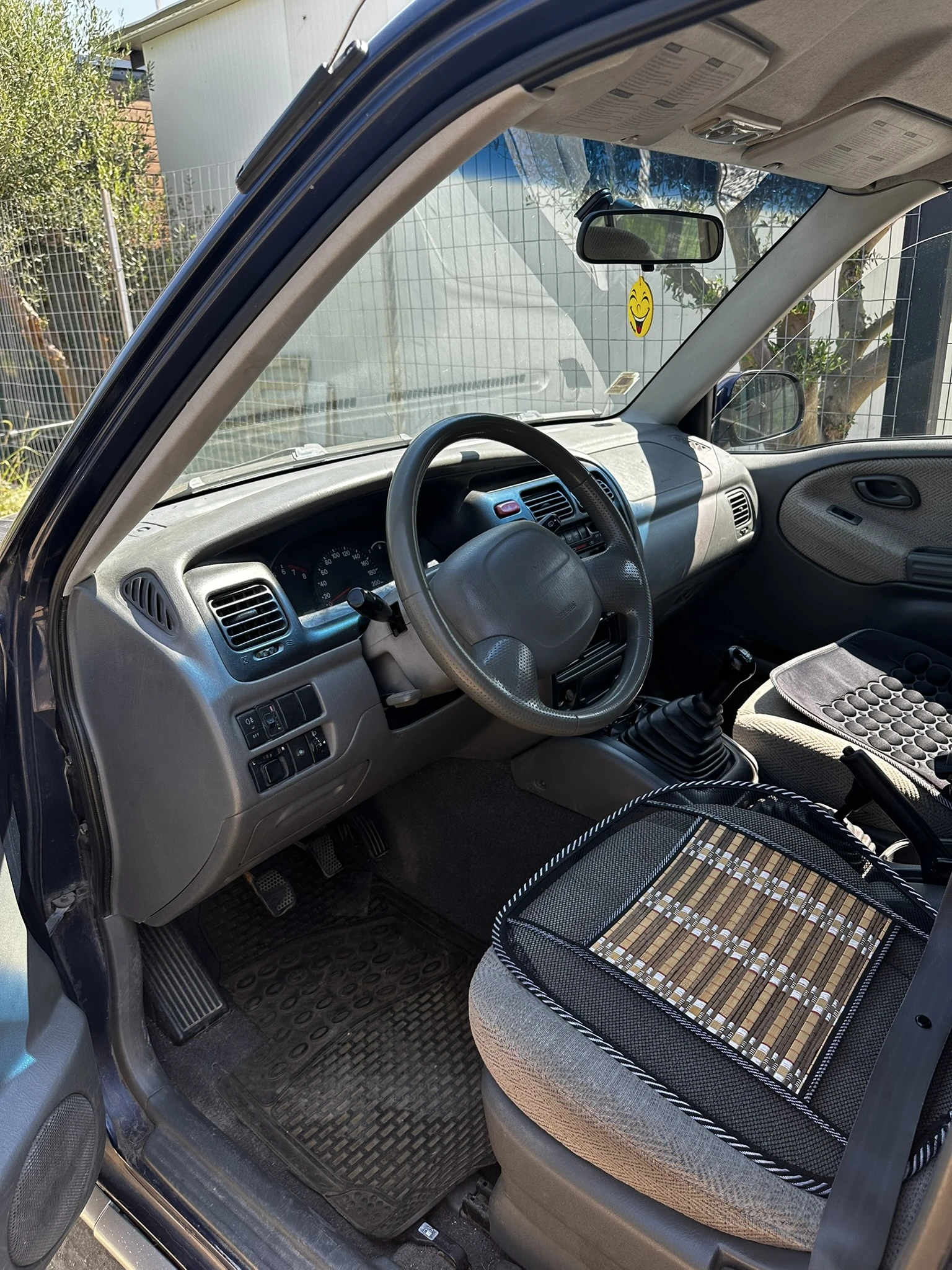Suzuki Grand vitara 2.0i 4x4, снимка 5 - Автомобили и джипове - 55781368