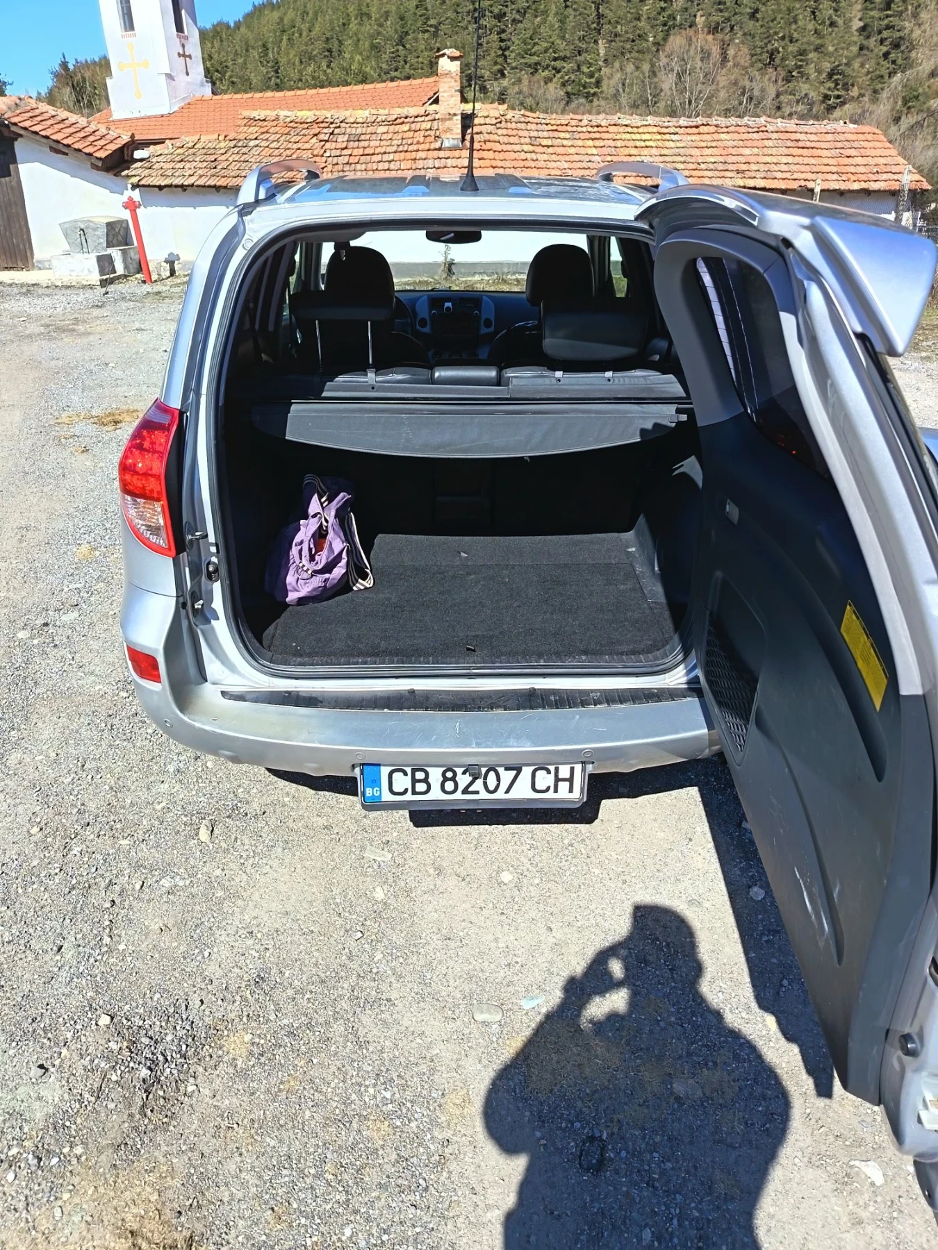 Toyota Rav4 D4D, снимка 10 - Автомобили и джипове - 55886552