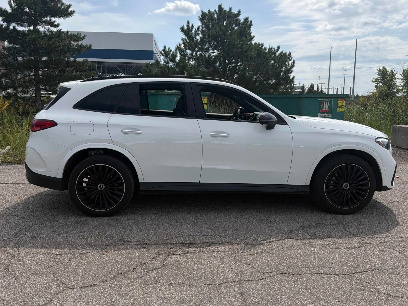 Mercedes-Benz GLC 300 | CARFAX | БЕЗ ИНЦИДЕНТИ , снимка 4 - Автомобили и джипове - 55978628