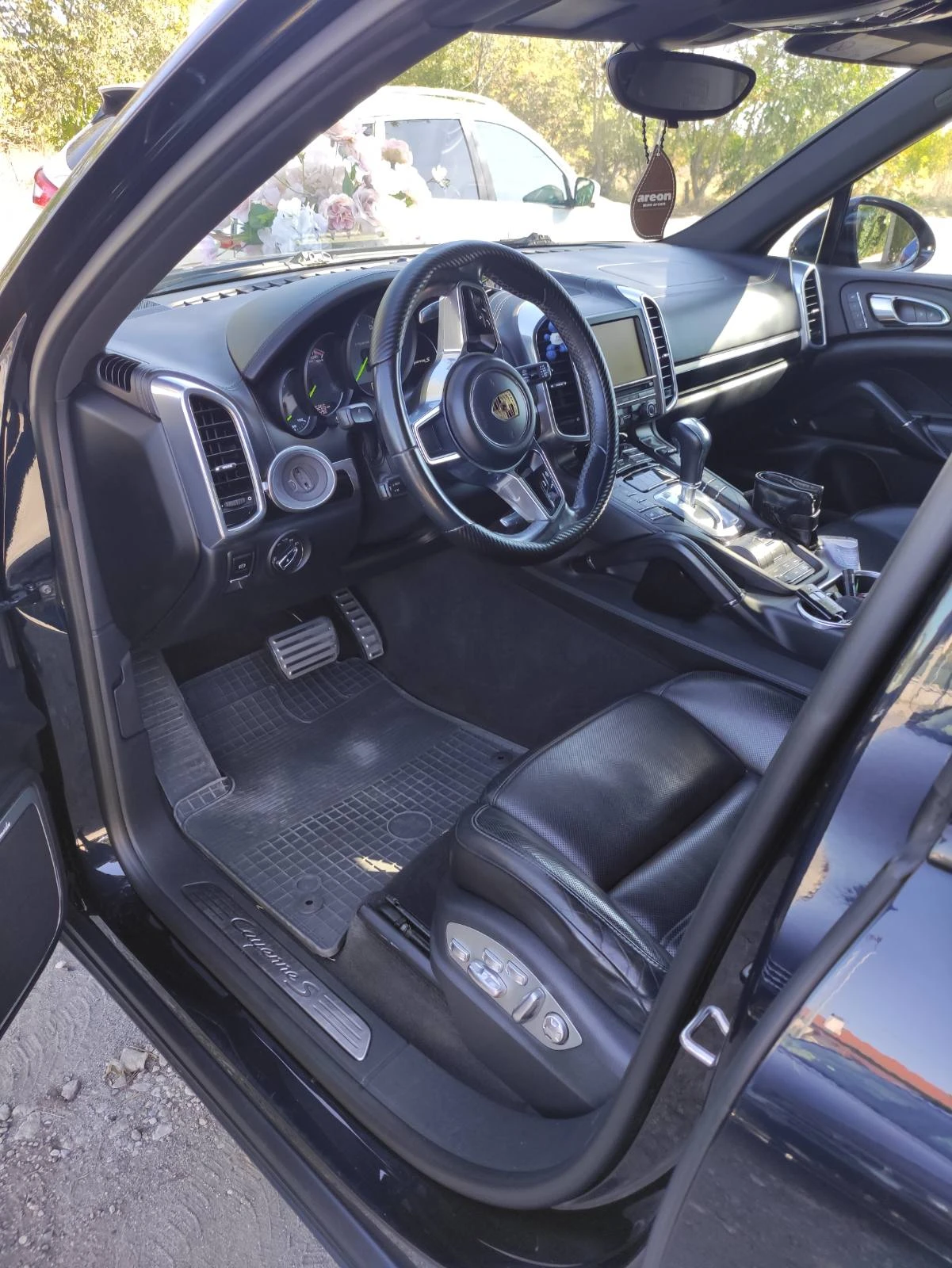 Porsche Cayenne S E-Hybrid, снимка 6 - Автомобили и джипове - 56474387