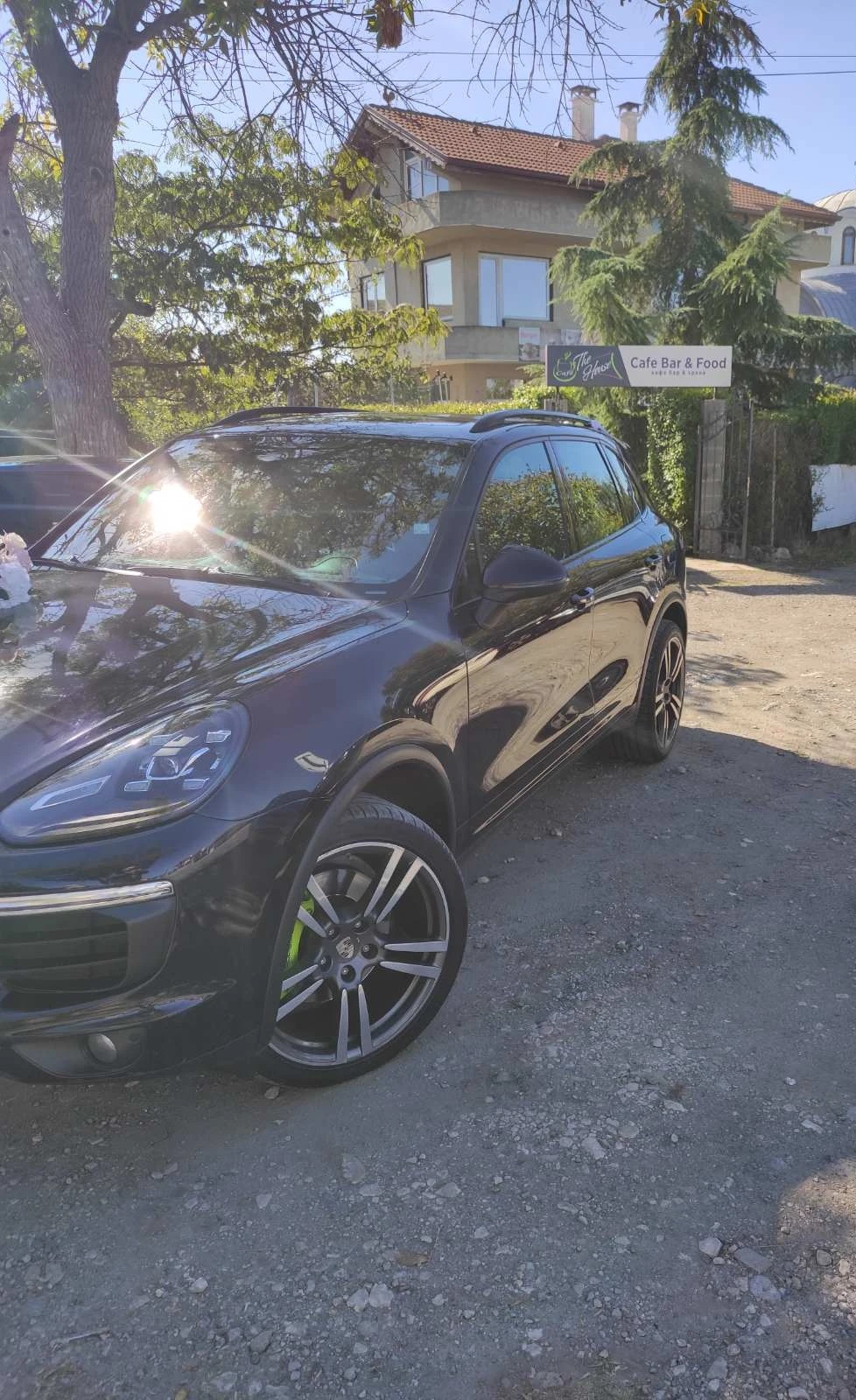 Porsche Cayenne S E-Hybrid, снимка 2 - Автомобили и джипове - 56474387