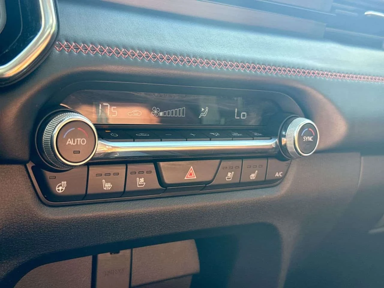 Mazda CX-50 * 2.5 Turbo GT w/Turbo AWD CPO * CARFAX *  | Mobile.bg � ����������� 17
