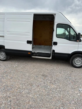 Iveco 35c18 Макси база, снимка 14