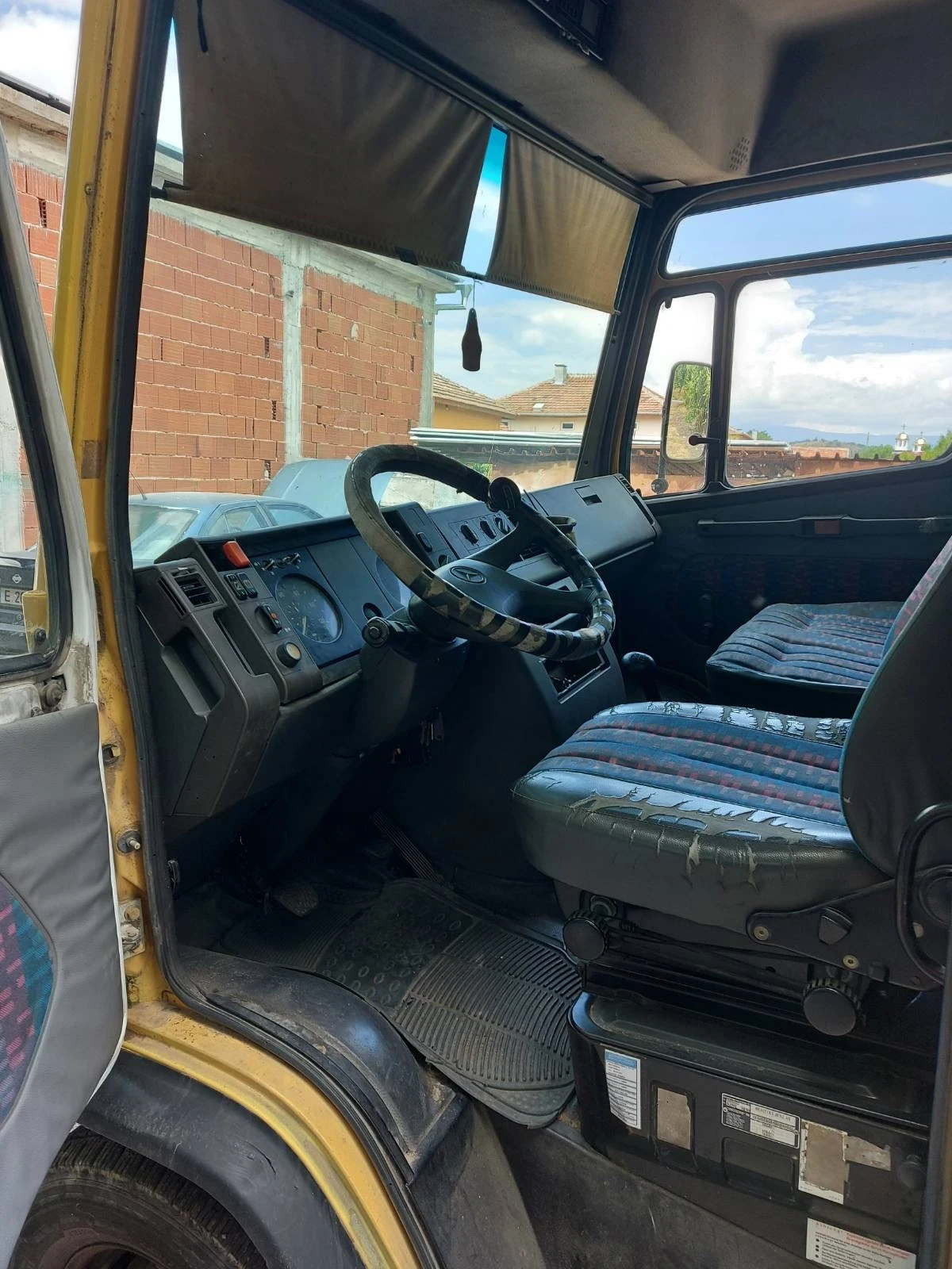 Mercedes-Benz 609 Vario  - изображение 5