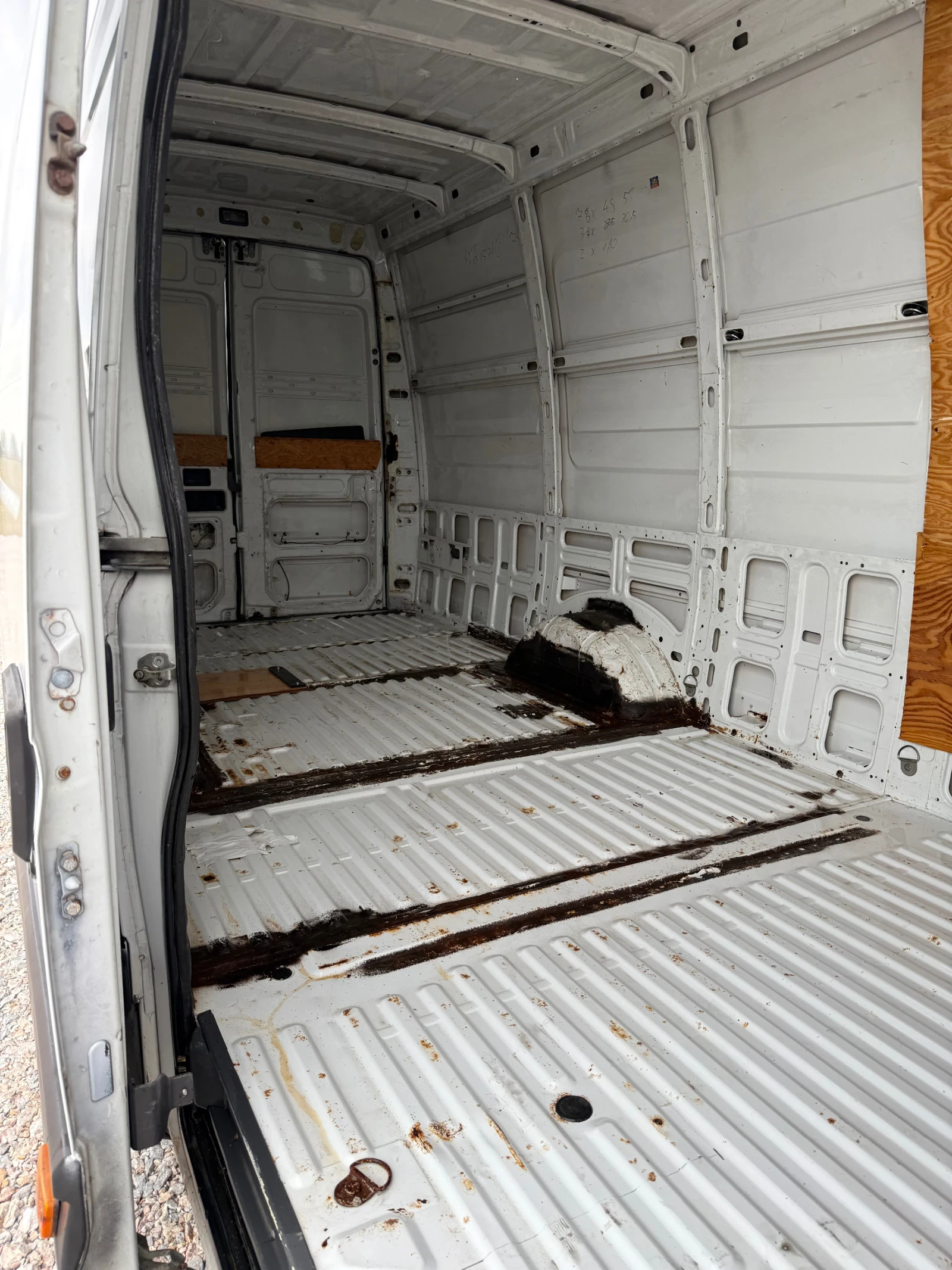 Iveco 35c18   | Mobile.bg   15