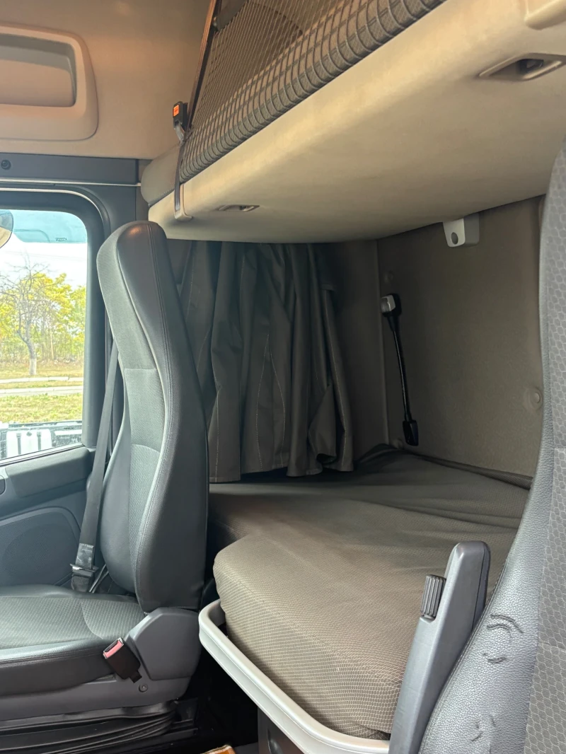 Scania R 450 ADR, снимка 4 - Камиони - 52048413