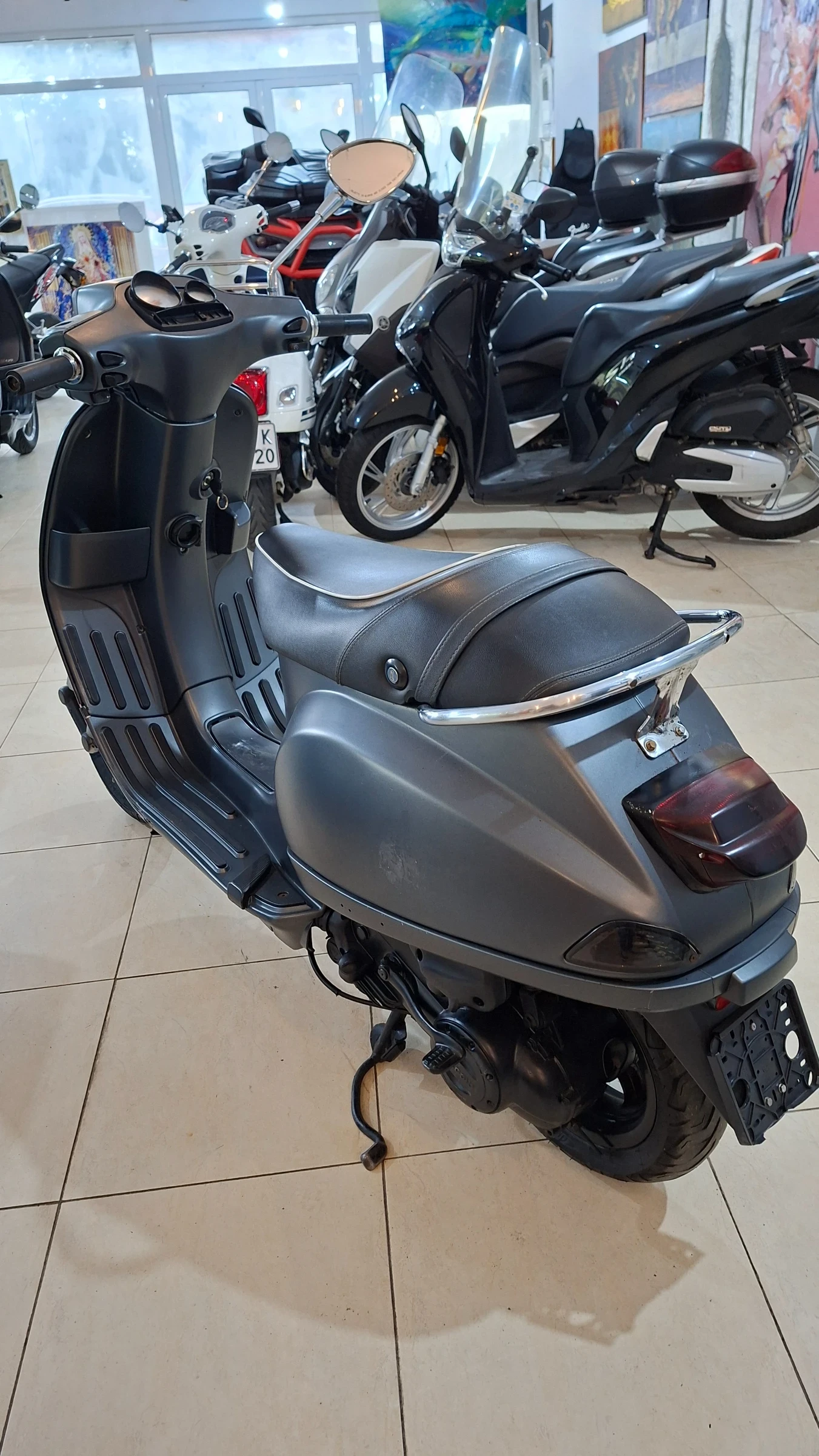 Vespa 50 Sprint, снимка 4 - Мотоциклети и мототехника - 54582243
