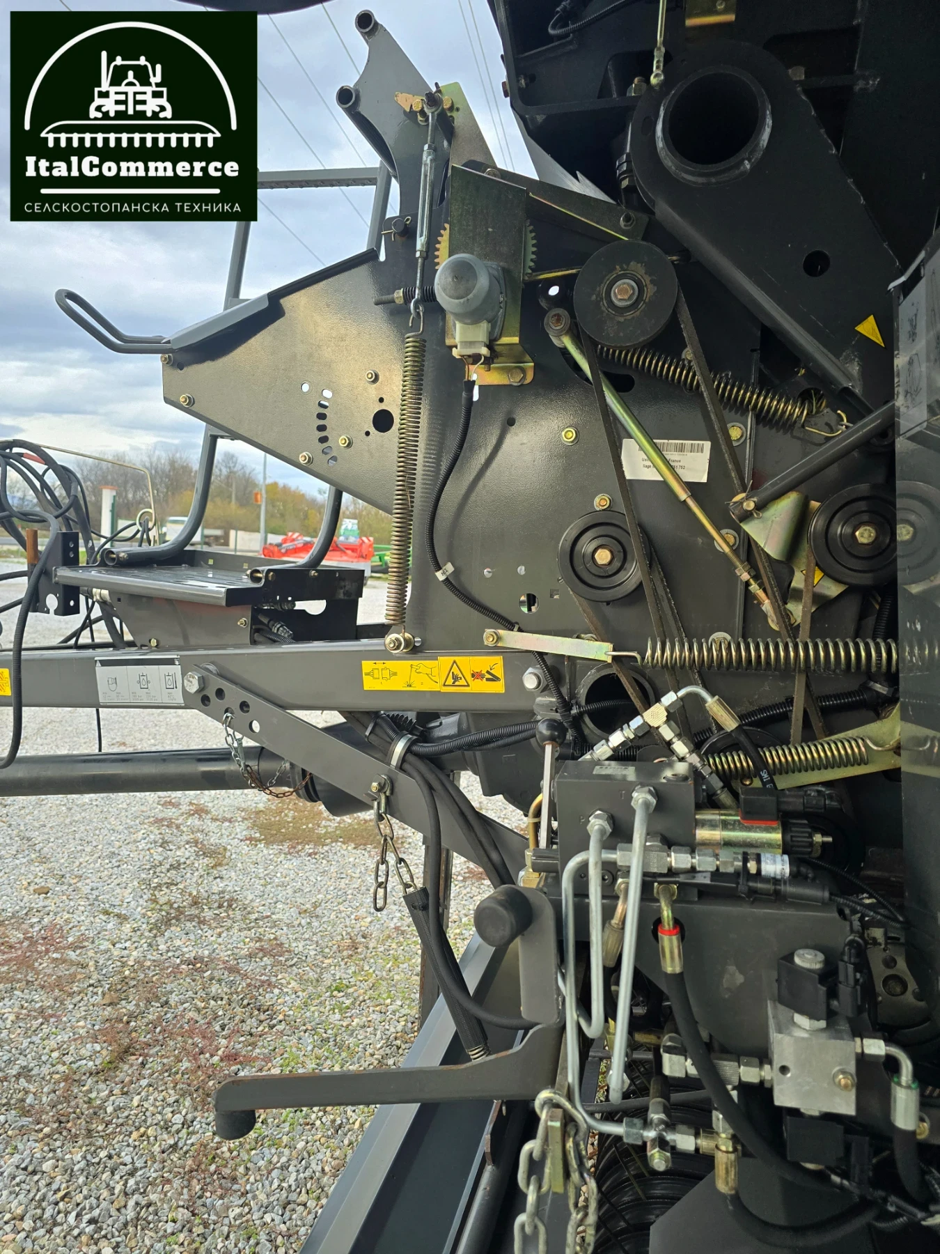  Claas Variant 385 RotoCUT -  | Mobile.bg   11