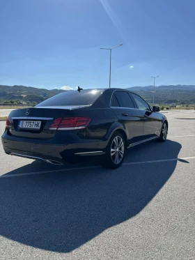 Mercedes-Benz E 220, снимка 4