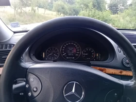 Mercedes-Benz E 240 W211, снимка 14