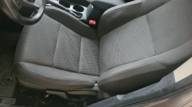 Toyota Auris D4D | Mobile.bg    15