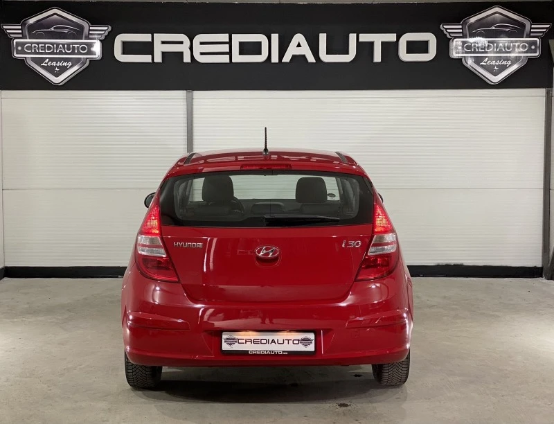 Hyundai I30 1.4i GAS, снимка 5 - Автомобили и джипове - 45666212