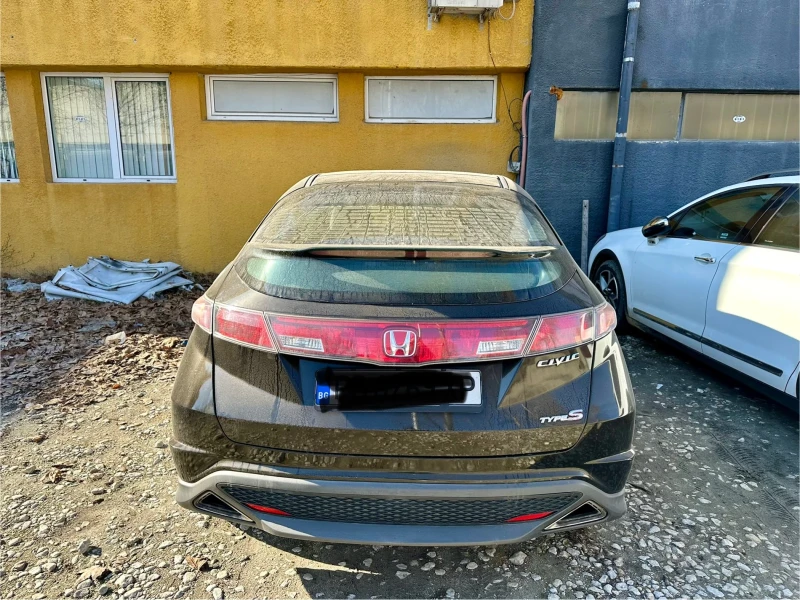 Honda Civic 1.8 I-Vtec, снимка 5 - Автомобили и джипове - 48797234