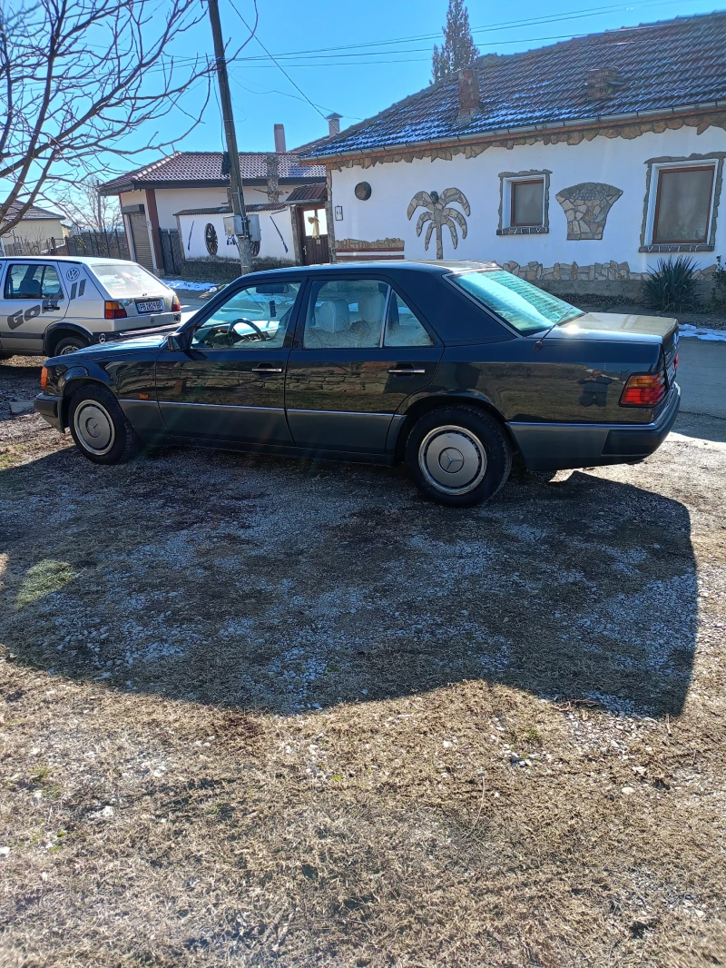 Mercedes-Benz 124 200Е, снимка 1 - Автомобили и джипове - 48885108