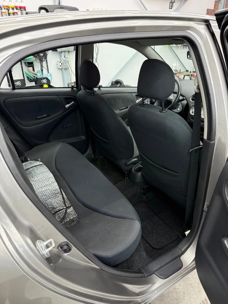 Toyota Yaris Toyota Yaris, снимка 8 - Автомобили и джипове - 52831109