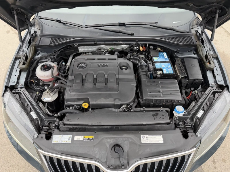 Skoda Superb 2.0TDI DSG CAMERA, снимка 17 - Автомобили и джипове - 53269635