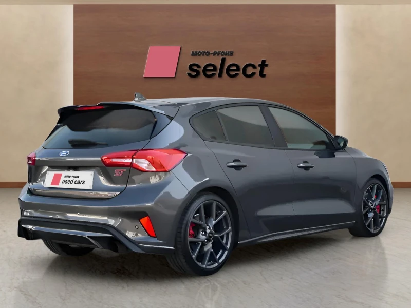 Ford Focus 2.3 Ecoboost, снимка 5 - Автомобили и джипове - 53448338