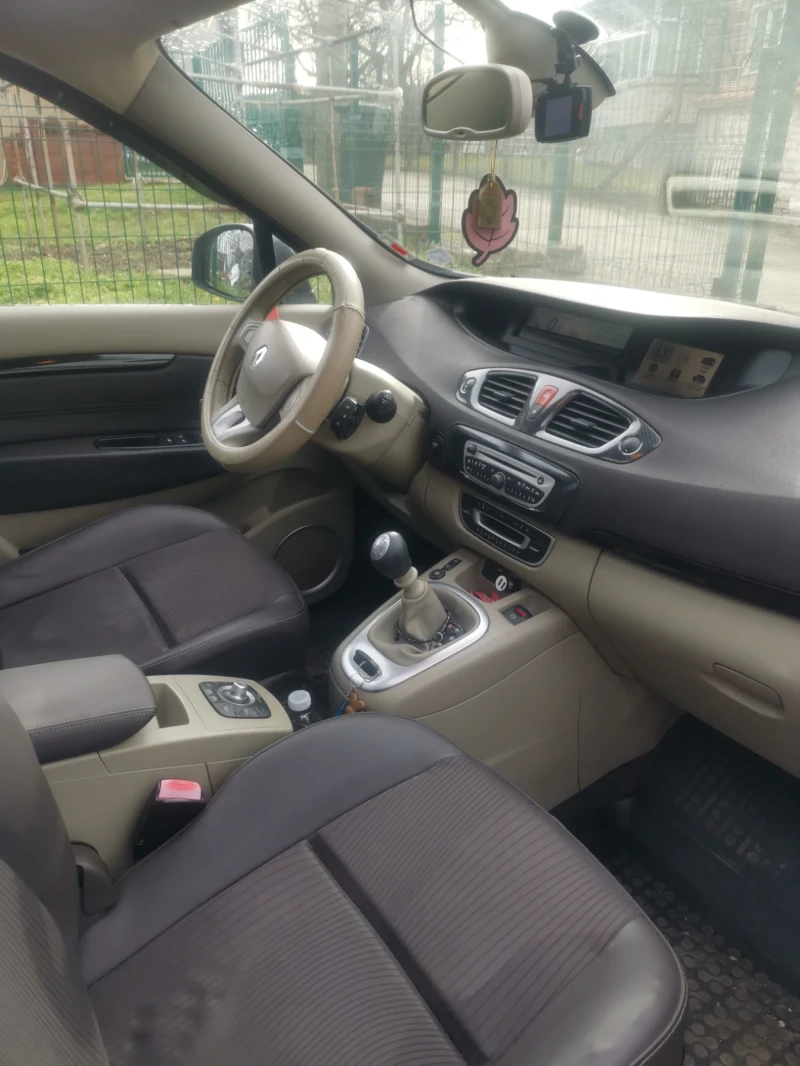 Renault Grand scenic 1.6 LPG, снимка 3 - Автомобили и джипове - 53594698