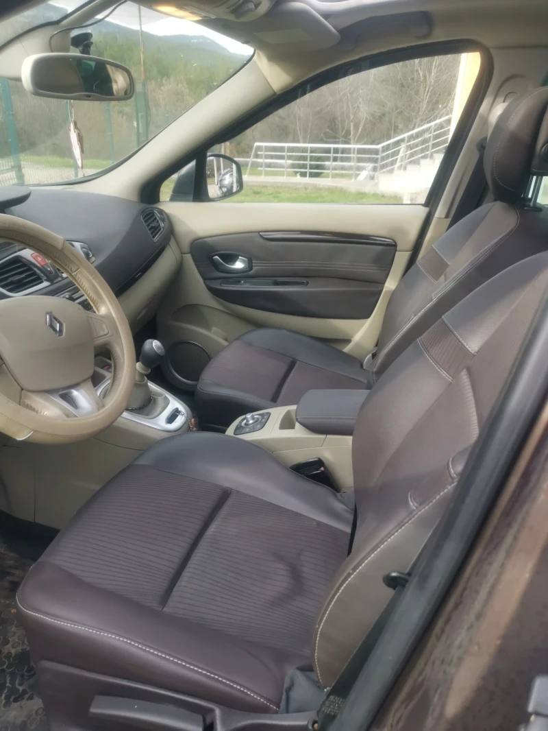Renault Grand scenic 1.6 LPG, снимка 7 - Автомобили и джипове - 53594698