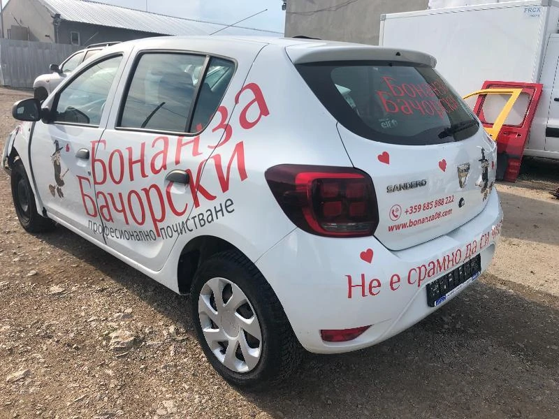 Dacia Sandero 1.0i, снимка 1 - Автомобили и джипове - 33175333