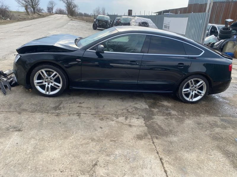 Audi A5 2.0 TDI, снимка 4 - Автомобили и джипове - 36247335