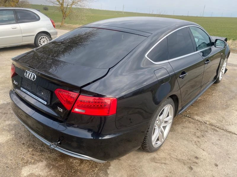 Audi A5 2.0 TDI, снимка 6 - Автомобили и джипове - 36247335