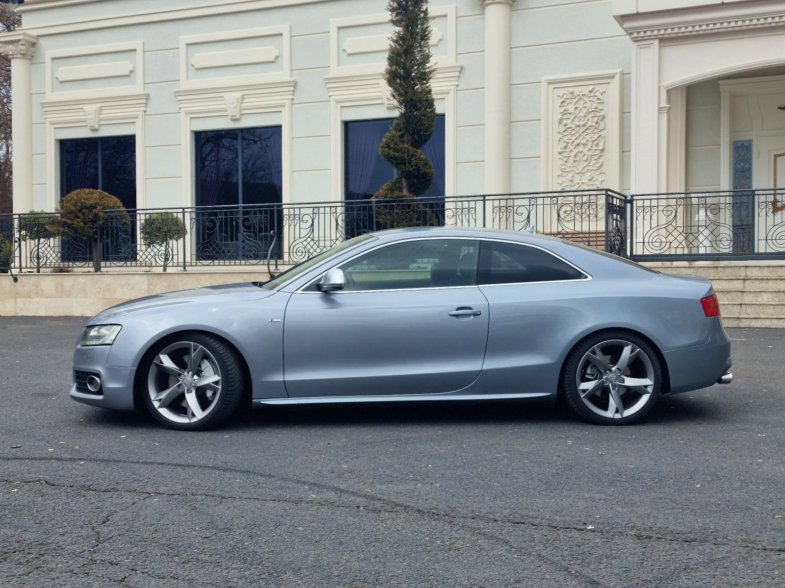 Audi A5 3.0Tdi Sline Quattro - изображение 2