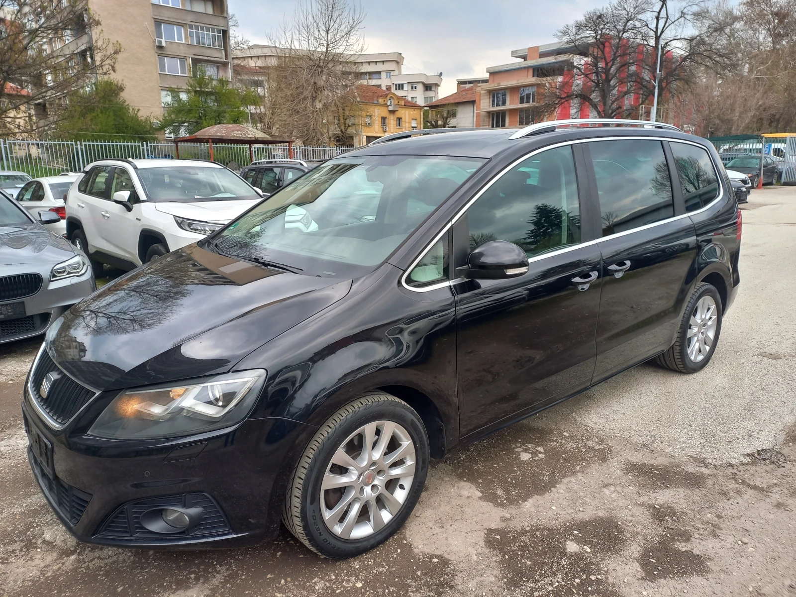 Seat Alhambra 2.0 tdi DSG-PANORAMA - изображение 2