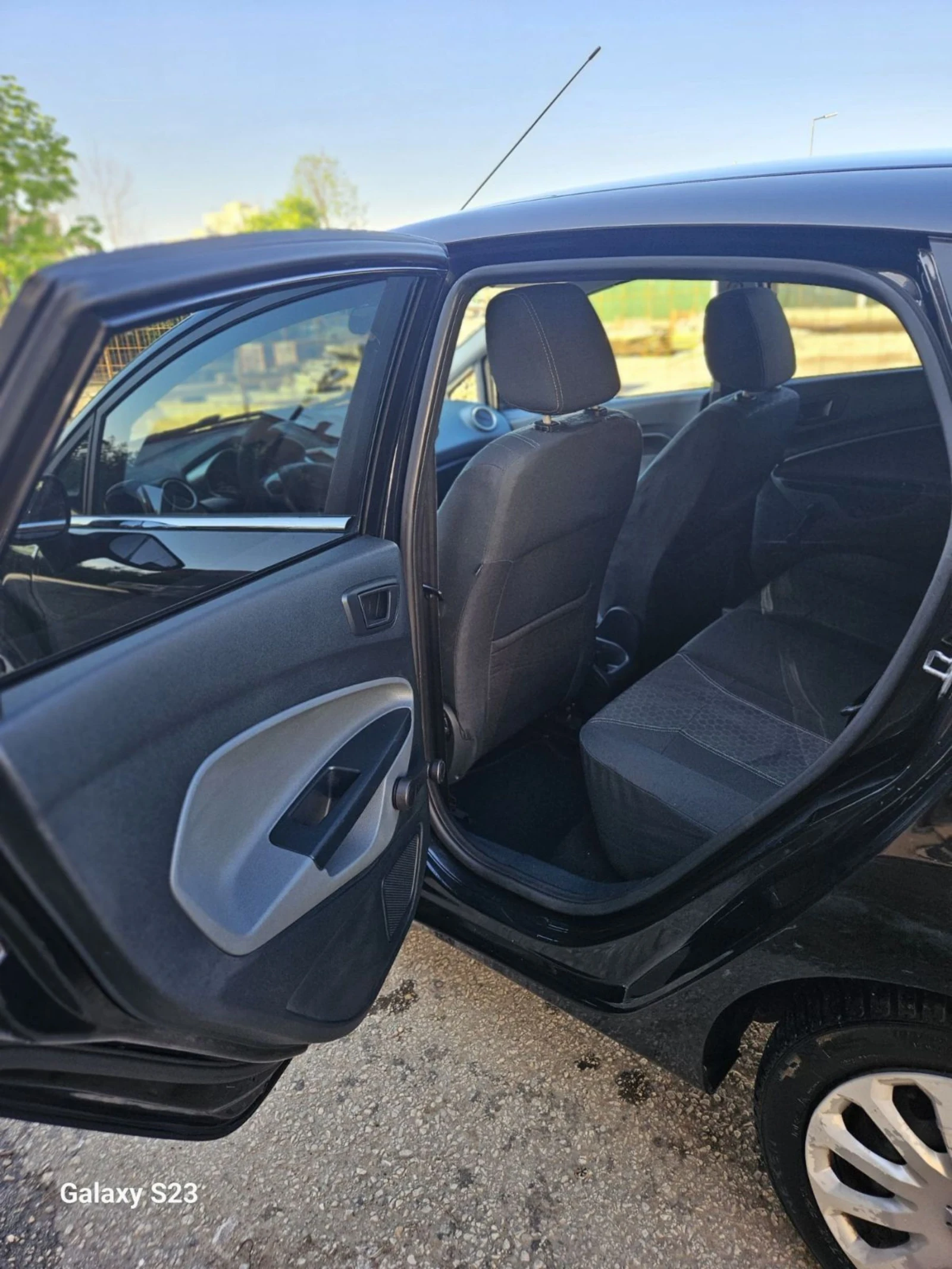 Ford Fiesta 1.4 бензин, газ - изображение 9