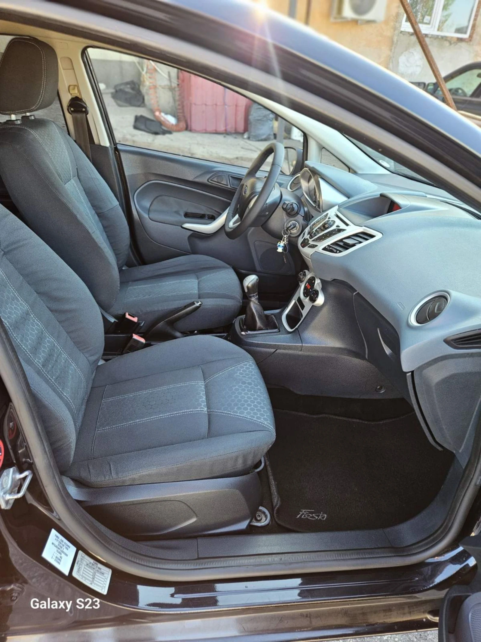 Ford Fiesta 1.4 бензин, газ - изображение 8