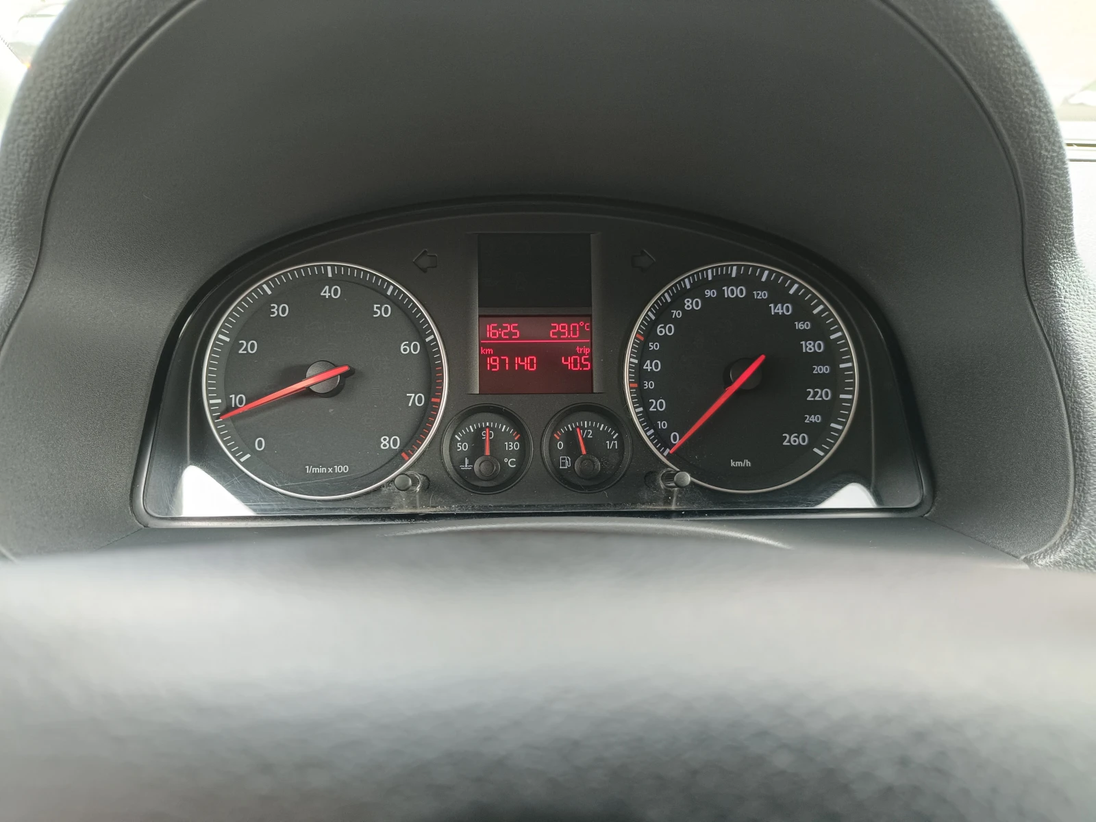 VW Caddy LIFE 1.4i 75.. 6+ 1 | Mobile.bg   17