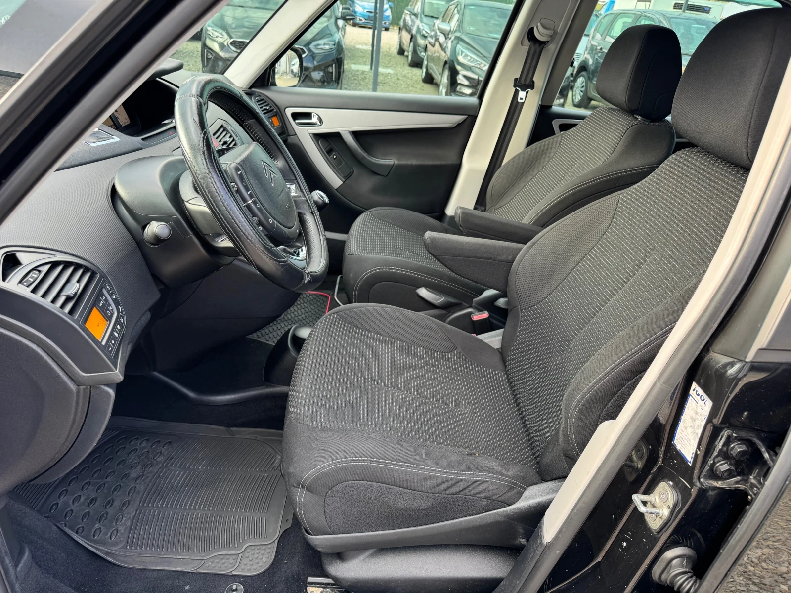 Citroen C4 Picasso  - изображение 9
