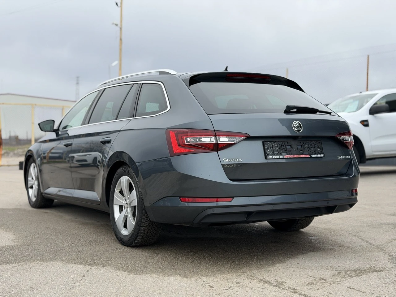 Skoda Superb 2.0TDI DSG CAMERA - изображение 4