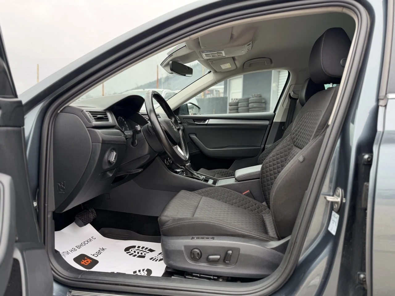 Skoda Superb 2.0TDI DSG CAMERA - изображение 9