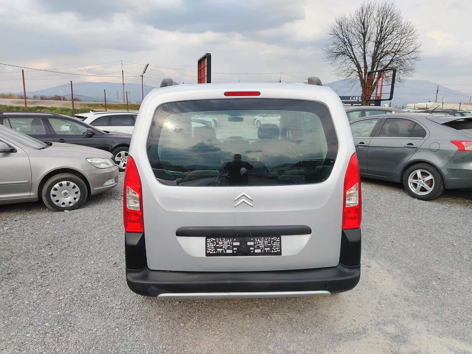 Citroen Berlingo 1.6 HDI, снимка 7 - Автомобили и джипове - 53922303