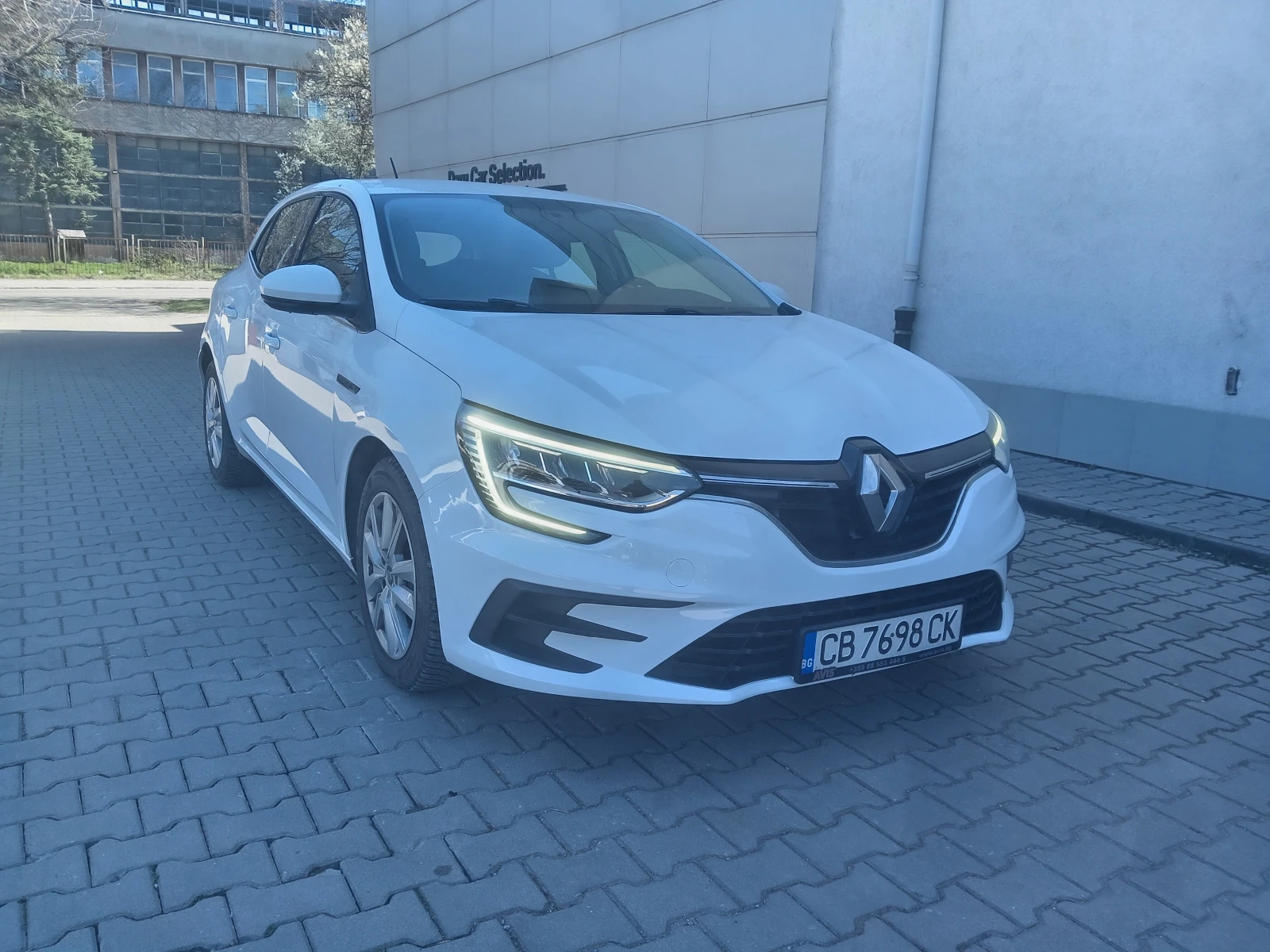 Renault Megane 1.33 Tce 140, снимка 2 - Автомобили и джипове - 54333489