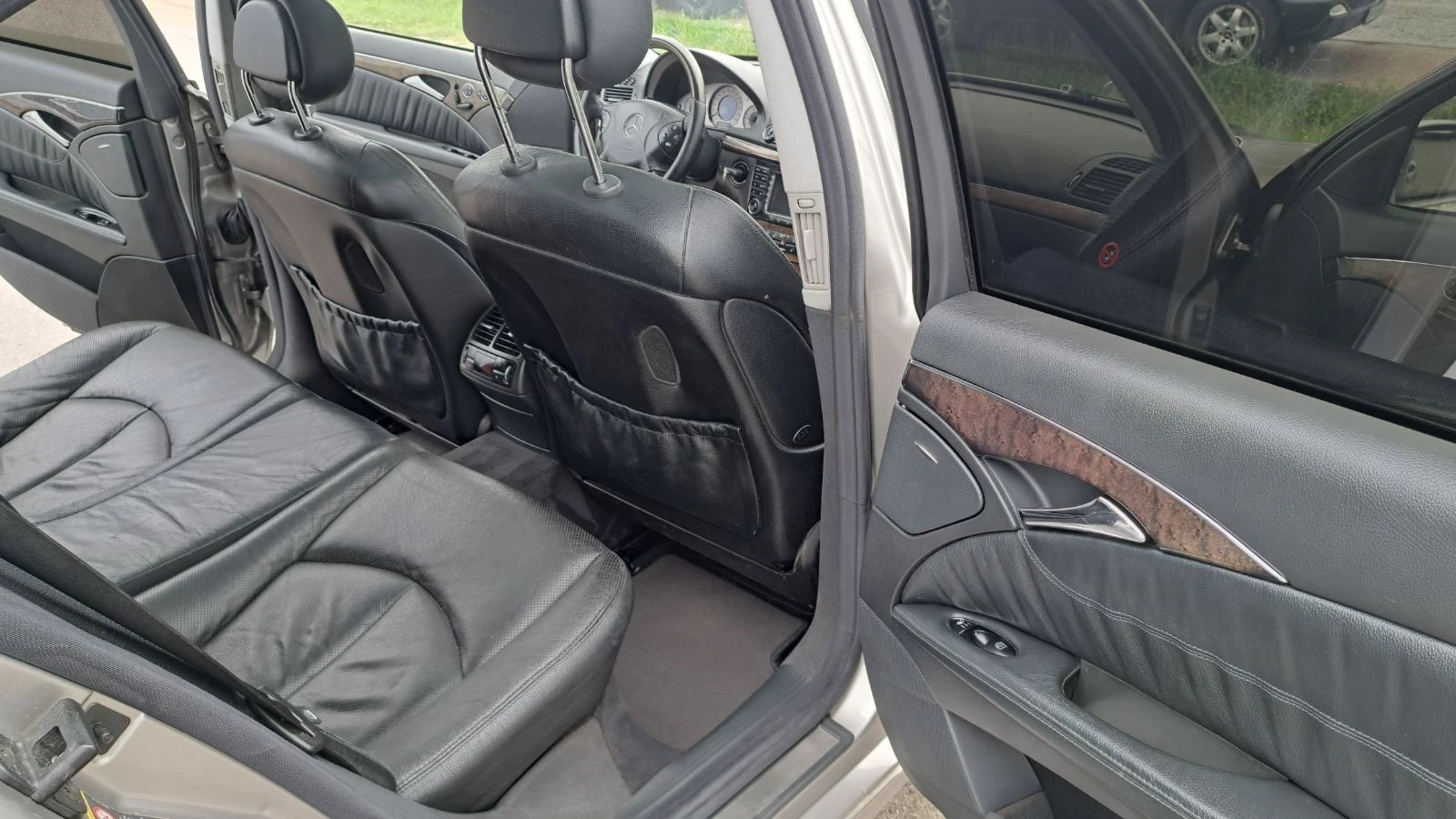Mercedes-Benz E 320 AMG 3.2CDI 204�� ������� ���� ���� ������ | Mobile.bg � ����������� 10