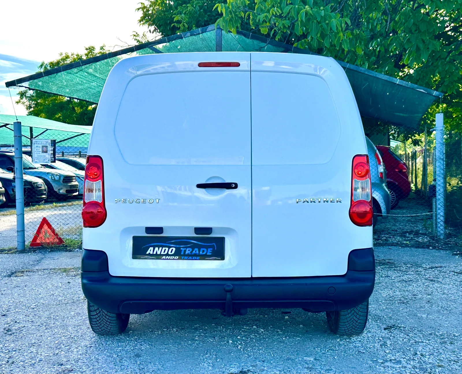 Peugeot Partner 1.6 HDI, снимка 6 - Автомобили и джипове - 54867995