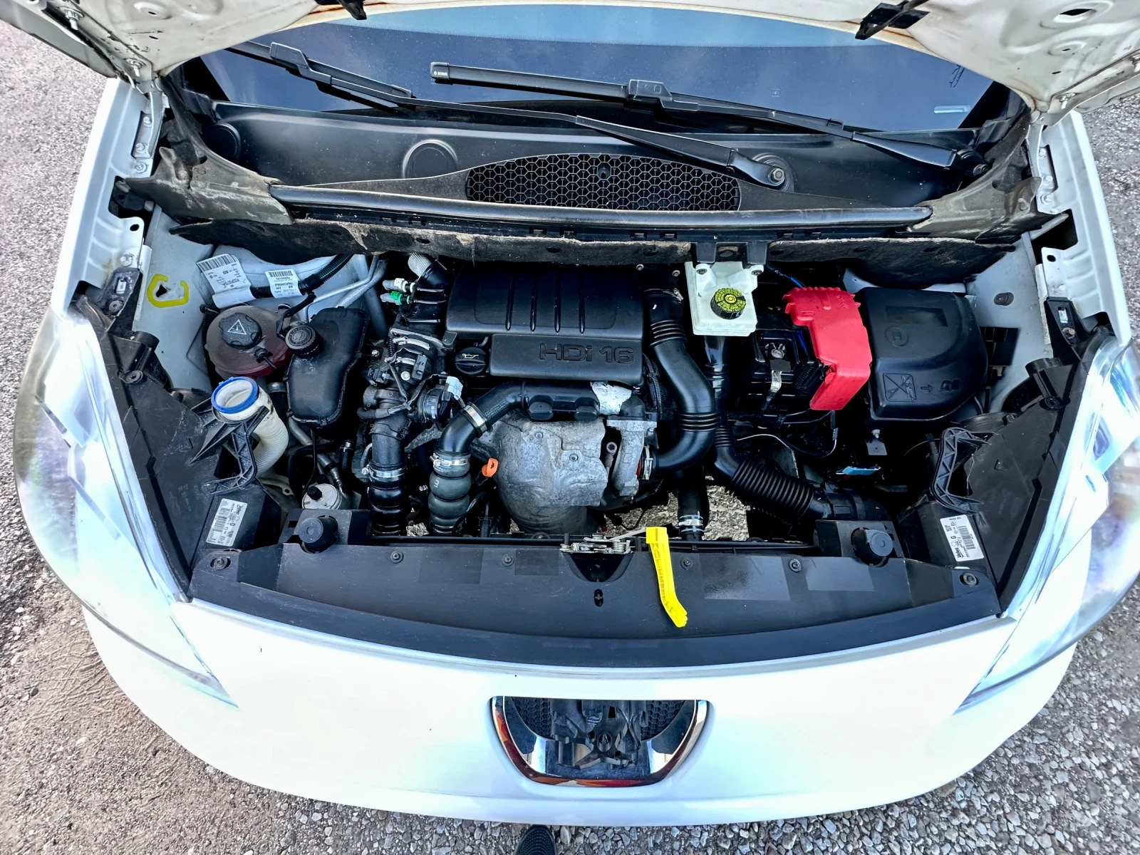 Peugeot Partner 1.6 HDI, снимка 14 - Автомобили и джипове - 54867995