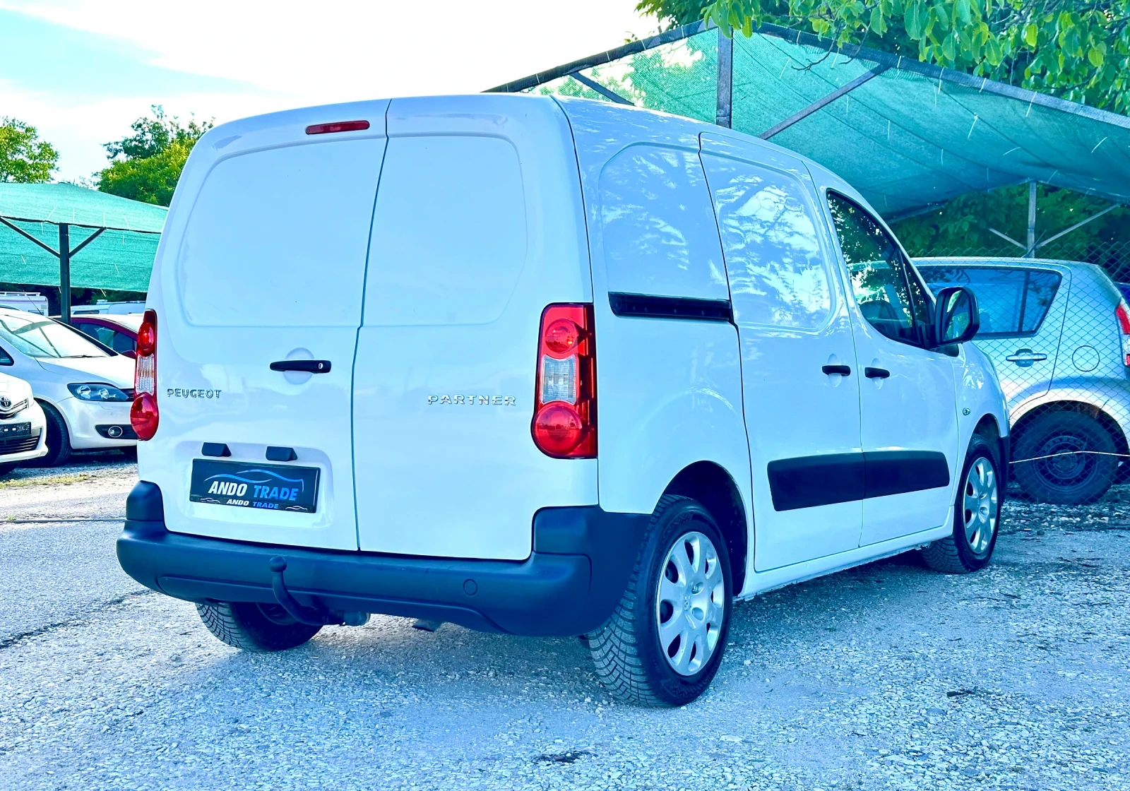 Peugeot Partner 1.6 HDI, снимка 7 - Автомобили и джипове - 54867995
