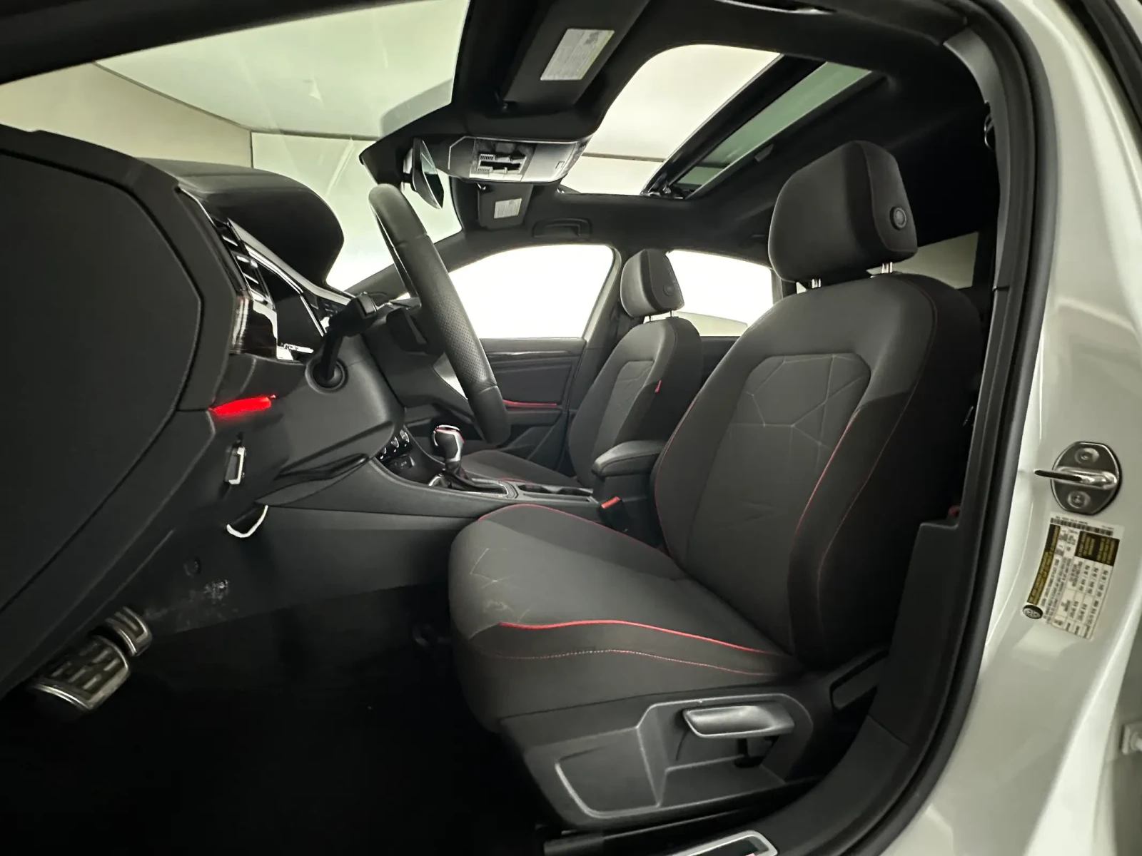 VW Jetta GLI | Mobile.bg � ����������� 11